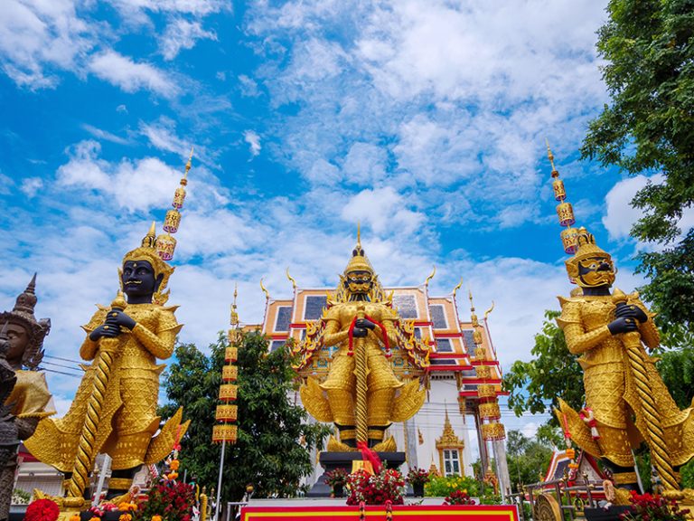 5. วัดจุฬามณี (ท้าวเวสสุวรรณ) จ.สมุทรสงคราม